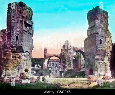 Mourir dans Caracalla-Thermen Rom. Thermes de Caracalla dans la ville de Rome, l'architecture ancienne., baignoire, piscine, bien-être, Romain, pierre, monument, Europe, Italie, Rome, histoire, historique, années 10, 20, 20e siècle, archive, Carl Simon, à la main, lame de verre Banque D'Images