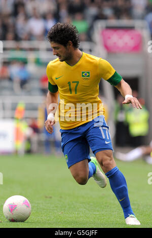 Alexandre Pato du Brésil en action lors du match du groupe C à St James Park, Newcastle. Banque D'Images