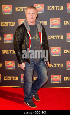 Daimen Hurst à la première britannique au Hammersmith Apollo du film mené Zepplin Celebration Day. Banque D'Images