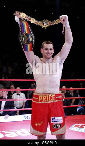 Boxe - British and Commonwealth Heavyweight Title - David Price v Audley Harrison - Echo Arena Banque D'Images