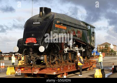 Les sœurs transatlantiques du Mallard, la locomotive à vapeur la plus rapide au monde, arrivent à Peel Port, à Liverpool, le Dominion du Canada et Dwight D Eisenhower, et retournent au Royaume-Uni pour la première fois en plus d'un demi-siècle. Banque D'Images