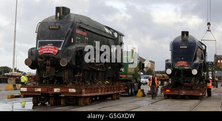 Les sœurs transatlantiques du Mallard, la locomotive à vapeur la plus rapide au monde, arrivent à Peel Port, à Liverpool, le Dominion du Canada et Dwight D Eisenhower, et retournent au Royaume-Uni pour la première fois en plus d'un demi-siècle. Banque D'Images