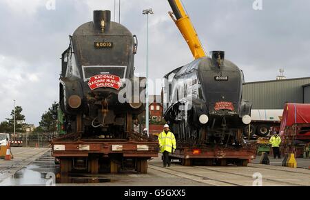 Les sœurs transatlantiques du Mallard, la locomotive à vapeur la plus rapide au monde, arrivent à Peel Port, à Liverpool, le Dominion du Canada et Dwight D Eisenhower, et retournent au Royaume-Uni pour la première fois en plus d'un demi-siècle. Banque D'Images