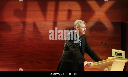 Kenny MacAskill MSP, secrétaire du Cabinet pour la Justice, s'adresse à la conférence nationale annuelle du Parti national écossais (SNP) à la salle de concert de Perth, en Écosse. Banque D'Images