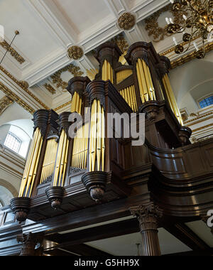 St Lawrence Jewry, église dans la ville de Londres. Organe 2001 par Johannes Klais Orgelbau Banque D'Images