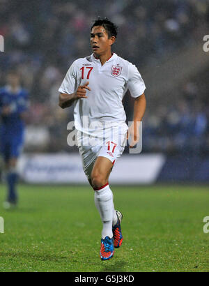 Football - moins de 18 ans International - Angleterre / Italie - le stade One Call. Luke Woodland, Angleterre Banque D'Images