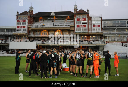 Le Football australien - AFL European Challenge Cup - Port Adelaide v Western - Bulldogs Le KIA Oval Banque D'Images