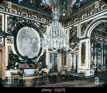 Saal des Krieges im neuen Schloss Herrenchiemsee en Herrenchiemsee à Bayern. Hall de la guerre au nouveau château de Herrenchiemsee en Bavière à Herrenchiemsee. Banque D'Images