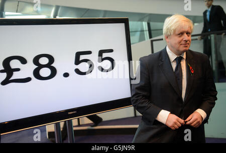 Le maire de Londres Boris Johnson annonce le nouveau salaire de vie à Londres à l'hôtel de ville de Londres. Banque D'Images