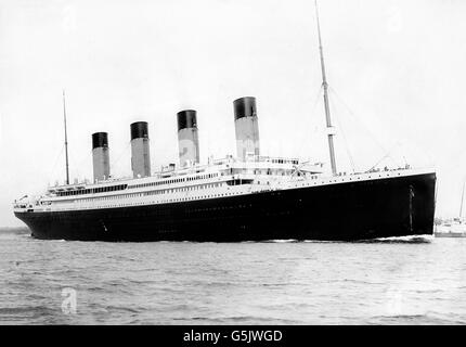 Titanic. RMS Titanic bateau au départ de Southampton le Avril 10,1912. Photo par F.G.O. Stuart Banque D'Images