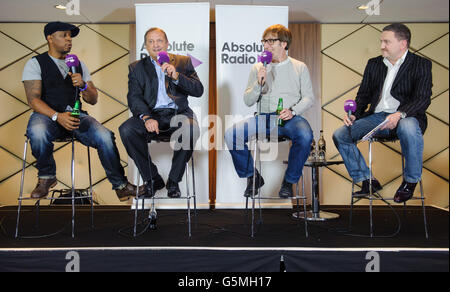 Absolute Radio Football RBR Lads dans la nuit - Stade de Wembley Banque D'Images