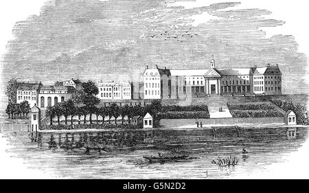 L'Hôpital Royal, à Chelsea, Londres, Angleterre et conçu par par Sir Christopher Wren. Elle a été fondée en 1682 comme une retraite pour les soldats vétérans par le roi Charles II. La fourniture d'une auberge de jeunesse plutôt que le paiement des pensions a été inspiré par les Invalides à Paris. Banque D'Images