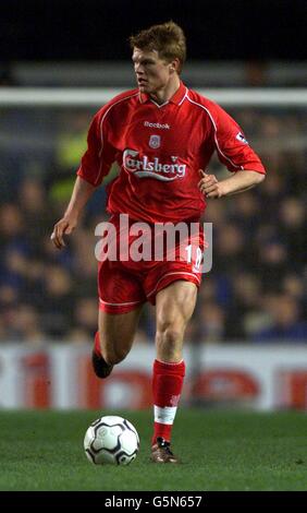 John Arne Riise de Liverpool pendant la F.A. Match de barclaycard contre Chelsea au pont Stamford. Banque D'Images