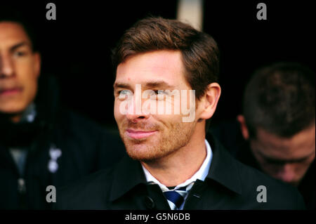 Football - Barclays Premier League - Fulham / Tottenham Hotspur - Craven Cottage.Tottenham Hotspur Manager Andre Villas Boas Banque D'Images