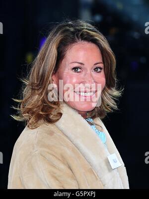 Paula Hamilton arrive au lancement de Celebrity Big Brother 2013, Elstree Studios, Borehamwood. Banque D'Images