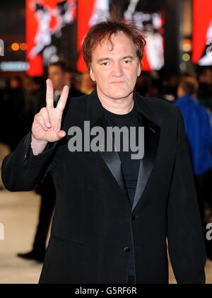 Le réalisateur Quentin Tarantino arrive pour la première de Django Unchained à l'Empire Leicester Square, Londres. Banque D'Images