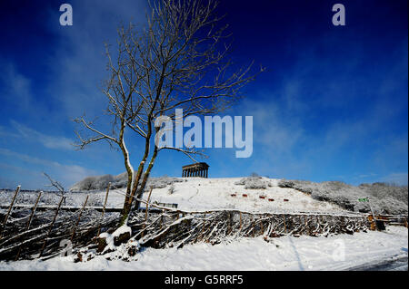 Temps d'hiver, 15 janvier. Penshaw Monument à Sunderland aujourd'hui après une lourde neige. Banque D'Images