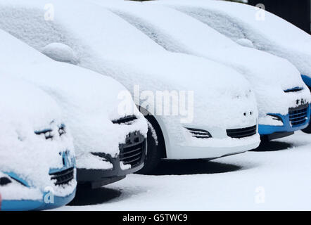 Des averses de neige couvrent Selkirk dans les frontières et le sud de l'Écosse. Banque D'Images