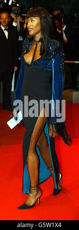 Le mannequin Naomi Campbell arrive à la première de 'Spider' au 55e festival du film de Cannes, en France. Banque D'Images