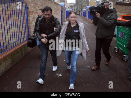 La contrebande gangs raids Banque D'Images