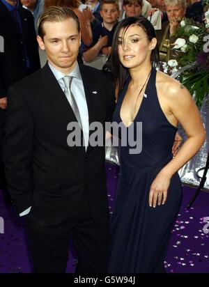 Jack Ryder, acteur d'EastEnders, et Kym Marsh, son ancien membre du hearsay, arrivent pour la quatrième édition annuelle des prix du savon britannique au BBC Television Center de Londres.La cérémonie est organisée par Matthew Kelly. Banque D'Images