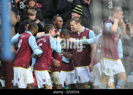 Soccer - Barclays Premier League - Aston Villa v West Ham United - Villa Park Banque D'Images