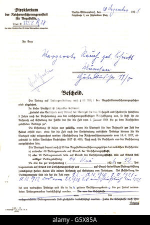 Documents, écrits officiels, décisions, réponse au rejet d'un remboursement de cotisation après la loi sur l'assurance-emploi, institution d'assurance Reich pour les employés, 20.12.1928, droits additionnels-Clearences-non disponibles Banque D'Images