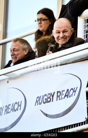 Andy Robinson regarde le match du championnat RFU au Memorial Stadium, à Bristol. Banque D'Images