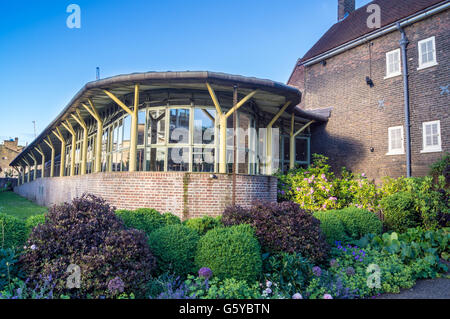 Geffseigle Museum abrité dans des almshres, dont la 1714 est dotée Thomas Geffseigle, 1613-1703, Kingsland Road, Hoxton, Londres, Angleterre.Rebaptisé Musée de la maison 2019 Banque D'Images