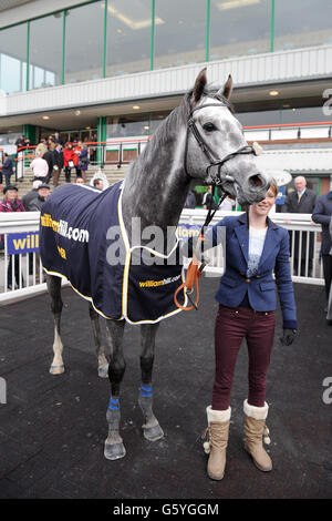 Les courses de chevaux - Lincoln - Journée d'hippodrome de Wolverhampton Banque D'Images