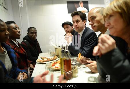 Ed Miliband à Brixton Banque D'Images