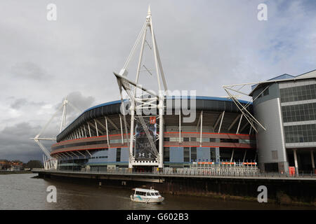 Rugby Union - RBS 6 Nations Championship 2013 - pays de Galles / Angleterre - Millennium Stadium. Vue générale sur le Millennium Stadium de Cardiff. Banque D'Images