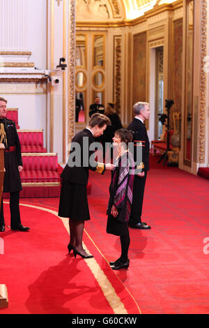 D'investiture au palais de Buckingham Banque D'Images