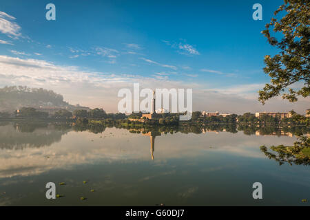 Le lac Anosy à Antananarivo Madagascar Banque D'Images