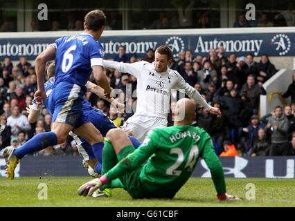 Soccer - Barclays Premier League - Tottenham Hotspur v Everton - White Hart Lane Banque D'Images