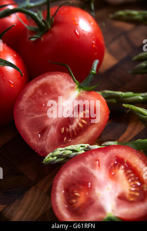 Tomates fraîches Banque D'Images