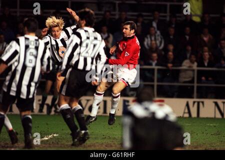 Le soccer ... Premier League ... Newcastle United v Manchester United Banque D'Images