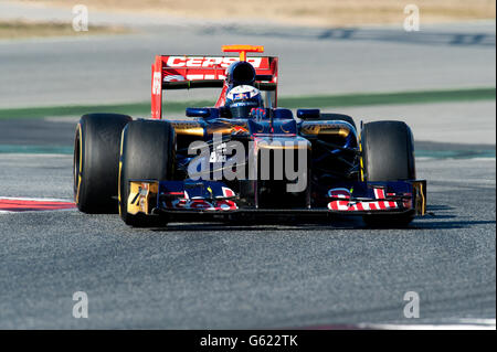 Daniel Ricciardo, AUS, Scuderia Toro Rosso-Ferrari STR7, au cours de la Formule 1 séances d'essai, 21-24/2/2012, au circuit de Banque D'Images