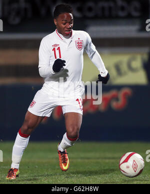 Football - sous 21's International - Angleterre / Roumanie - Adams Park. Raheem Sterling en Angleterre Banque D'Images