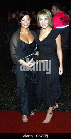 Lisa Armstrong (à gauche) et Claire Buckfield, les amies de Ant et DEC, arrivent aux National Television Awards au Royal Albert Hall de Londres. Banque D'Images