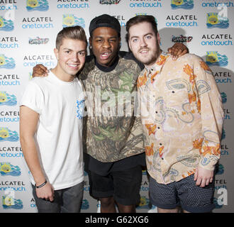 Sonny Jay Muharrem, te Qhairo Eugene et Eddie Brett des adorables Rogues lors du lancement du festival Alcatel One Touch Isle of Man de cette année, en association avec MTV, à la taverne Camden Lock de Londres. Banque D'Images