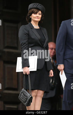 Cherie Blair quitte les funérailles cérémonielles de l'ancienne première ministre britannique, Baronne Thatcher, à la cathédrale Saint-Paul. Banque D'Images