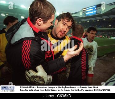 Le football .... F.A. 5e tour de la coupe de Replay White Hart Lane - Tottenham Hotspur v Nottingham Forest Banque D'Images