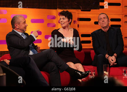 Invités Lord Alan Sugar, Olivia Colman et Hugh Laurie pendant le tournage du Graham Norton Show aux London Studios dans le sud de Londres. Banque D'Images