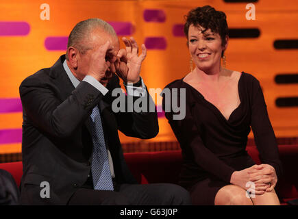 Invités Lord Alan Sugar et Olivia Colman pendant le tournage du Graham Norton Show aux London Studios dans le sud de Londres. Banque D'Images