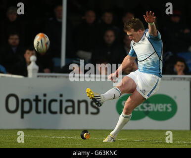 Rugby Union - Rabo Direct PRO12 - Play-off - Leinster v Glasgow Warriors - RDS.Stuart Hogg, des guerriers de Glasgow, est lancé lors du match de jeu Rabo Direct PRO12 au RDS, Dublin. Banque D'Images