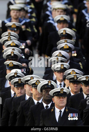 HMS Edinburgh Privilege Parade pour exercer la liberté de la ville du navire à Édimbourg, en Écosse. Banque D'Images