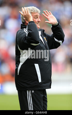 Football - championnat de la npower football League - Hull City / Cardiff City - KC Stadium. Steve Bruce, directeur de Hull City Banque D'Images
