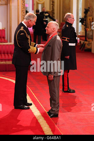 D'investiture au palais de Buckingham Banque D'Images