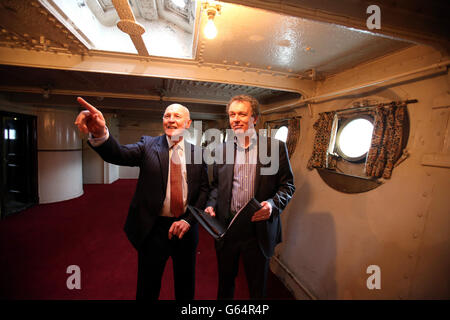 Caroline HMS loterie donnée boost Banque D'Images